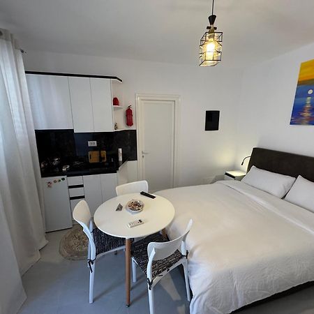 Private Villa Aras 2 - Luxury & Elegance Apartments Vlorë 외부 사진