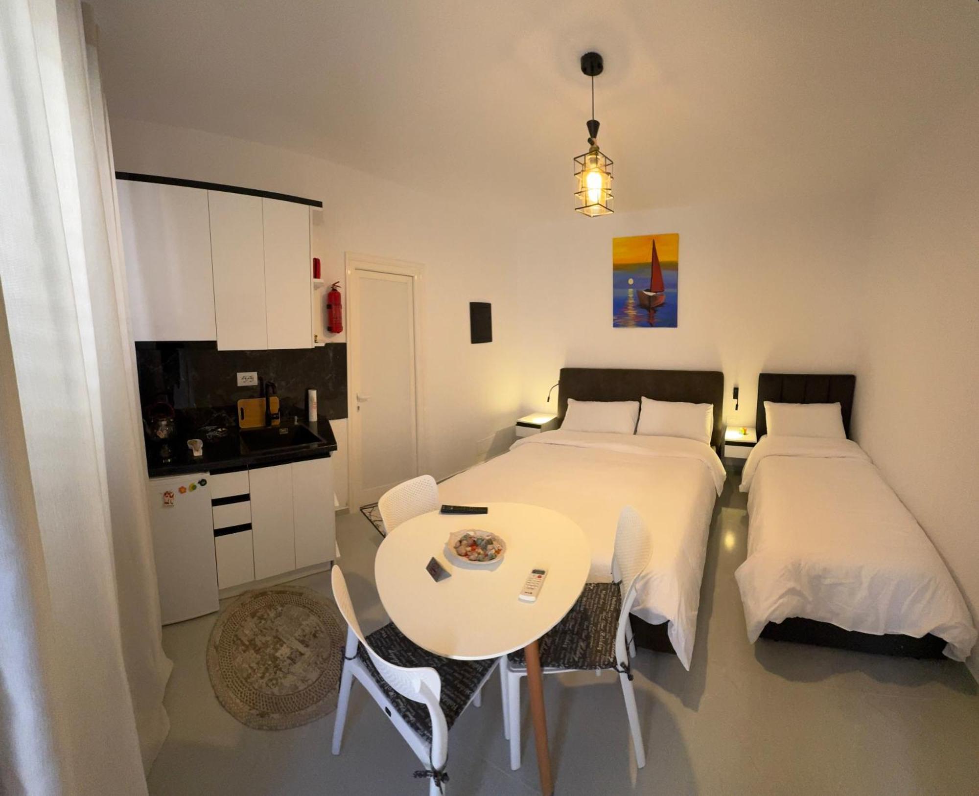 Private Villa Aras 2 - Luxury & Elegance Apartments Vlorë 외부 사진
